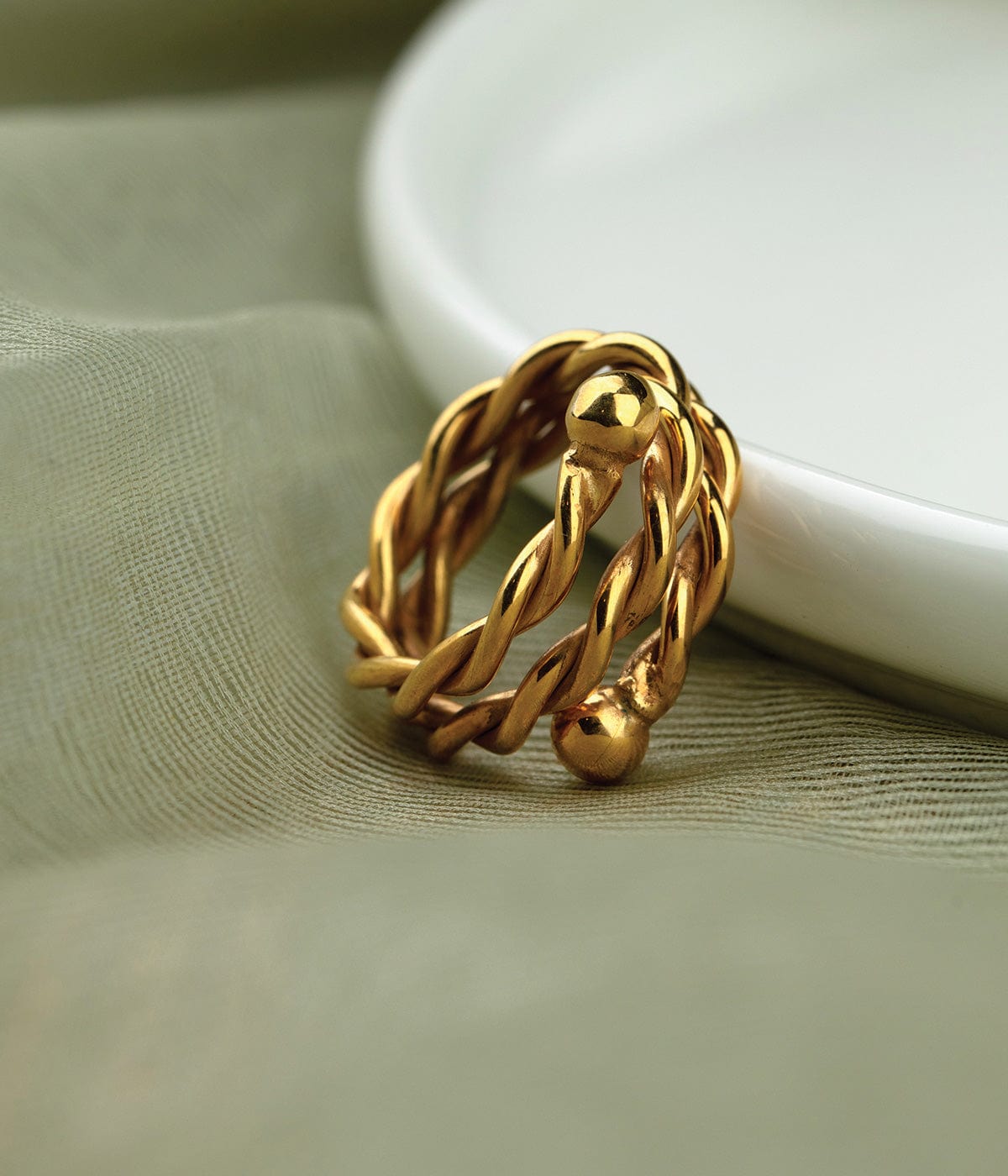 Sezen Ring With Rope Twirl Design 18k Gold Plated On Brass - ZEWAR Jewelry